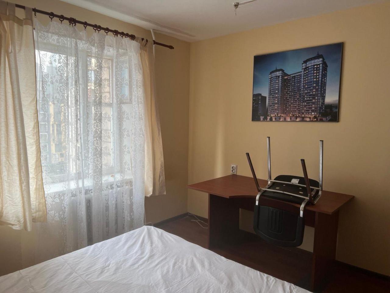 Hostel Krone Gok Zatishok Kiev Ngoại thất bức ảnh